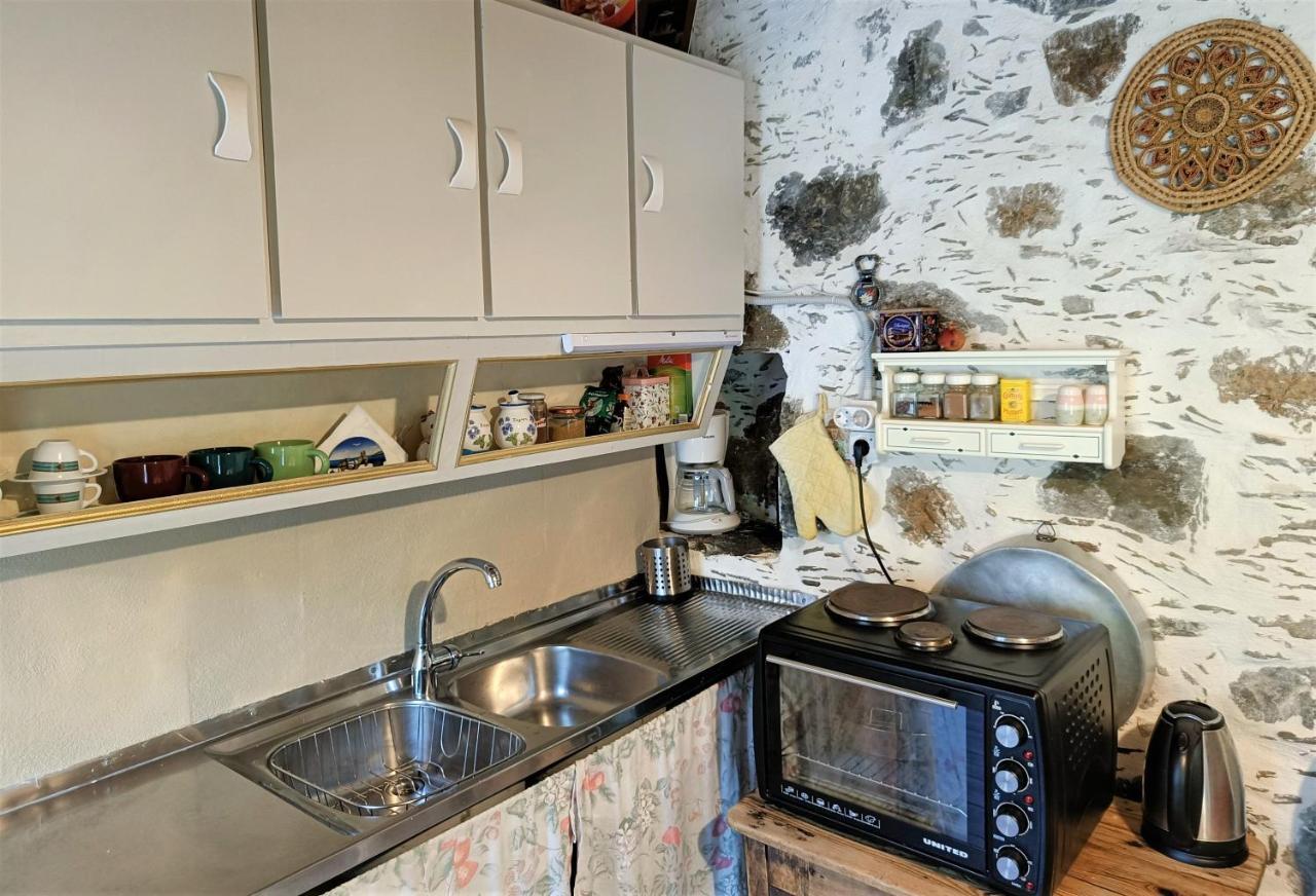 Villa Casa Pappadiana Traditional Stonehouse à Kefálion Extérieur photo